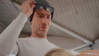 Brazzers Exxtra - Creative Juices - 05/24/2019