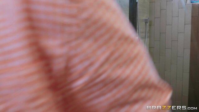 Milfs Like it Big - Washing My Friend's Wife - 06/19/2019