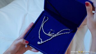 Baby Got Boobs - Champagne And Diamonds - 10/03/2019