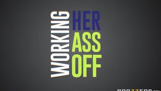 Big Wet Butts - Working Her Ass Off - 01/17/2020