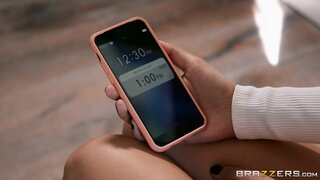 Brazzers Exxtra - Pussy Unlocked - 01/17/2020