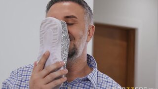 Teens Like It Big - These Boots Were Made for Licking - 01/30/2020