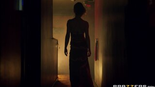 Brazzers Exxtra - Room Service - 04/20/2020