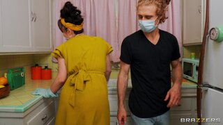 Day With A Pornstar - Siouxsie Q's Anal Kitchen Cleaning - 06/11/2020