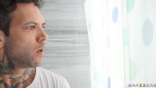 Brazzers Exxtra - Two's Cumpany, Threesome's A Crowd: Part 2 - 11/20/2020
