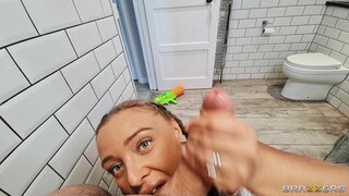 Day With A Pornstar - Shower Pranking Sex - 01/04/2021