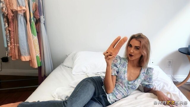 Day With A Pornstar - Cherry Doubles Down - 01/10/2021