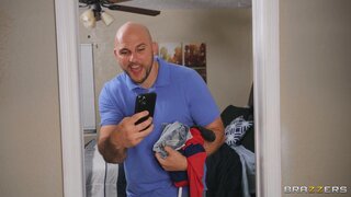 Baby Got Boobs - Skylar Gets Wrapped And Tapped - 03/01/2021