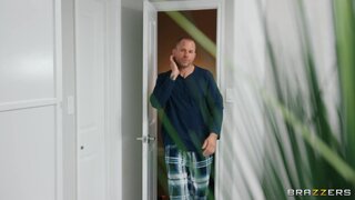 Brazzers Exxtra - Conflicting Thots - 03/30/2021