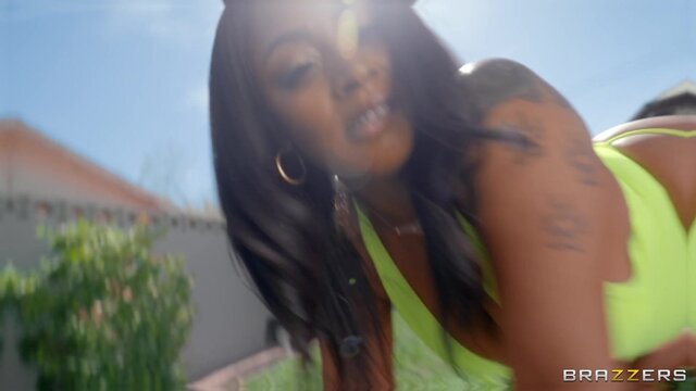 Big Wet Butts - Getting Into Porsha's Ass - 06/20/2021