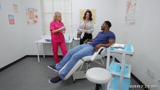 Brazzers Exxtra - Appointment with Dr Jiggles - 07/02/2021