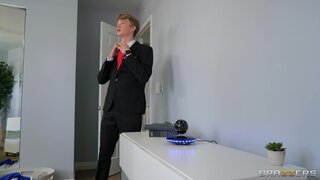 Brazzers Exxtra - RAMming Her Software - 08/27/2021