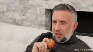 Pornstars Like it Big - Fuck Em An' Go - 08/30/2021