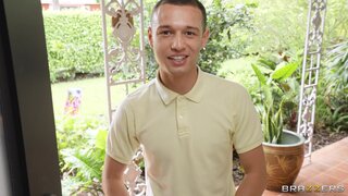 Brazzers Exxtra - Rimming Before Swimming - 09/18/2021