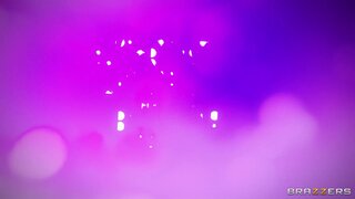 Hot And Mean - Ho-dini Strap-on Delight - 12/30/2021