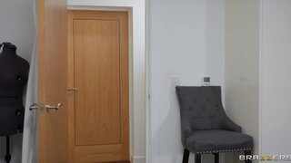 Brazzers Exxtra - Window Teaser And The Pussy Pleaser - 03/14/2022