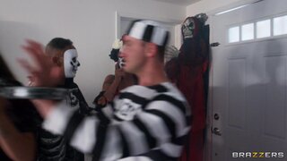 Brazzers Exxtra - GrandPervs 1 - 10/26/2022