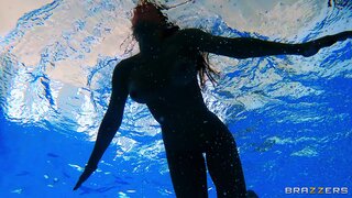Real Wife Stories - Wet Wife - 08/07/2021