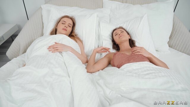 Brazzers Exxtra - Casa Jordi Part 2 - 04/05/2022