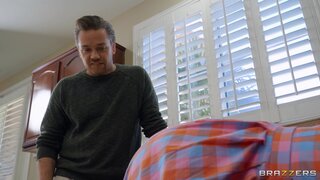Brazzers Exxtra - I Ordered A Cheriedroid - 04/13/2022