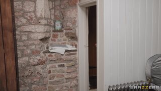 Brazzers Exxtra - Brother Bangs The Bride-To-Be - 04/12/2022