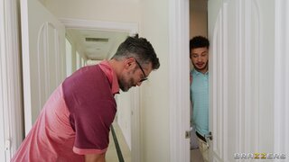 Brazzers Exxtra - Classy Suburban Wife's Cum Obsession - 08/12/2022