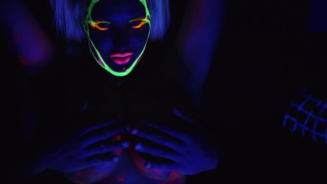Pornstars Like it Big - Alexxa's Double Penetration Vice - 10/03/2022