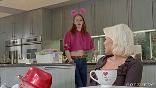 Brazzers Exxtra - Hot MILF, Party Crasher - 10/23/2022