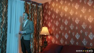 Brazzers Exxtra - Cumming Up With The Evidence 2 - 02/08/2023