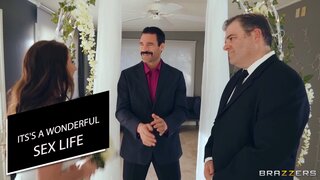 Brazzers Exxtra - Best of ZZ - Angela White - 05/08/2023