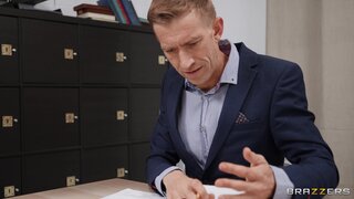Brazzers Exxtra - Office Slut Desperate For Dick - 11/02/2023