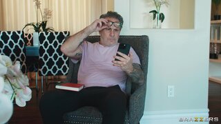 Brazzers Exxtra - Front Door Voyeur - 12/21/2023