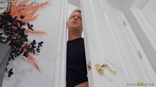 Brazzers Exxtra - From Fake Ass To Real Pussy - 02/19/2024