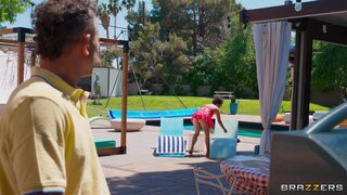 Brazzers Exxtra - She Goes Crazy For Cum-diments - 07/01/2024