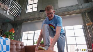 Brazzers Exxtra - A Finger in Every Pie - 07/09/2024
