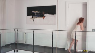 Brazzers Exxtra - Unsuspecting Hottie - 07/10/2024
