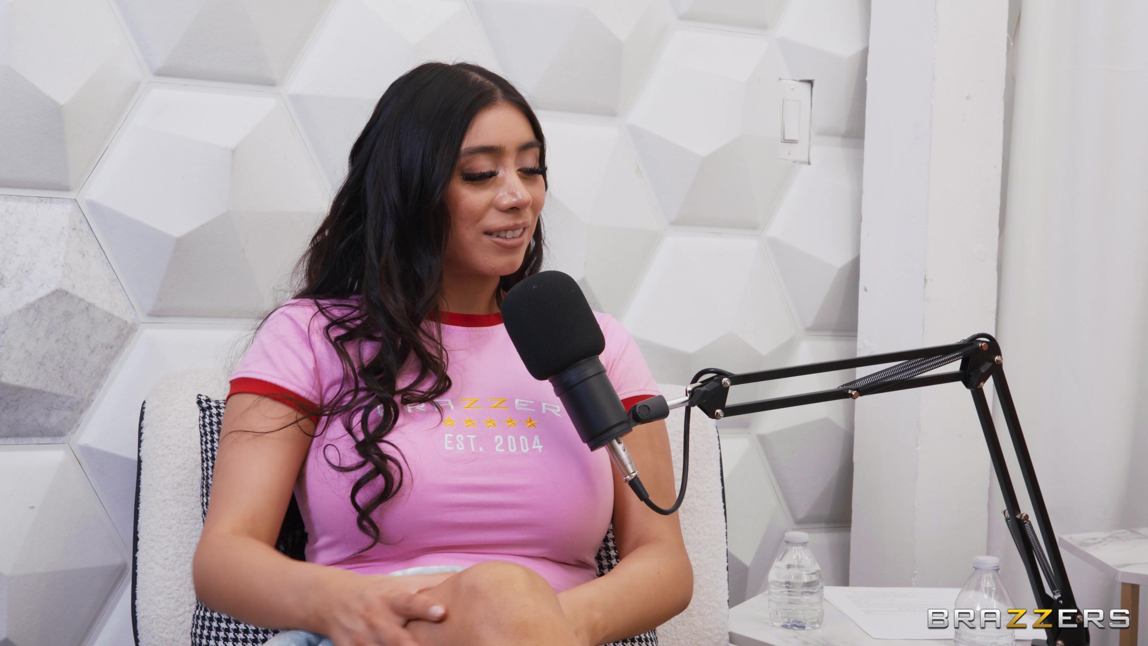 Brazzers Exxtra - The Brazzers Podcast: Episode 8 - 12/03/2024
