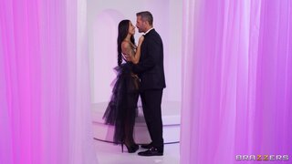 Brazzers Exxtra - The Gift of Mystery Cock - 03/12/2025