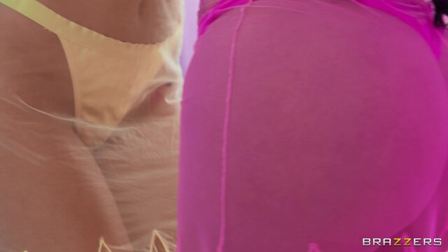 Brazzers Exxtra - The Gift of Mystery Cock - 03/12/2025