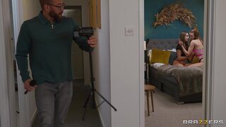 Brazzers Exxtra - Digging Deep - 03/24/2025