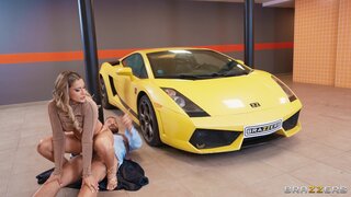 Brazzers Exxtra - Let Me Rub One Out For You - 04/03/2025