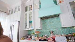 Brazzers Exxtra - Voyeur’s Delight: Sweet Kitchen Pussy - 09/03/2025