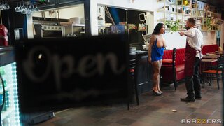 Brazzers Exxtra - Angry Cafe Lay - 11/20/2025