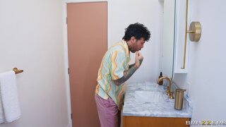 Brazzers Exxtra - Fuck Everything In Sight! A Brazzers Thanksgiving Story - 11/27/2025