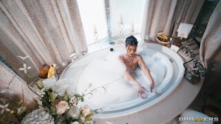 Brazzers Exxtra - Say Hello To My Little Arsehole - 09/16/2025