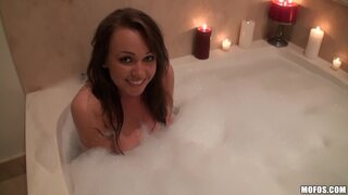 I Know That Girl - Boobie Bath - 04/13/2011