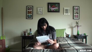 I Know That Girl - Is This A Porn Audition Tape? - 05/04/2011