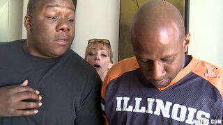 Milfs Like It Black - Running On Da Milf - 06/17/2012