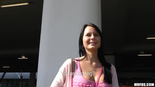 Public Pickups - Taxi Service - 08/13/2012