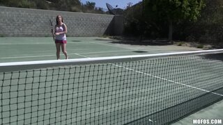 I Know That Girl - Sex Bet - 08/29/2012